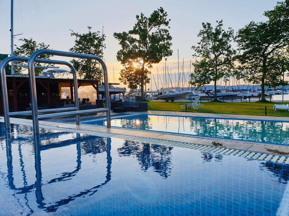 Butique Apartman Balatonlelle Zewnętrze zdjęcie