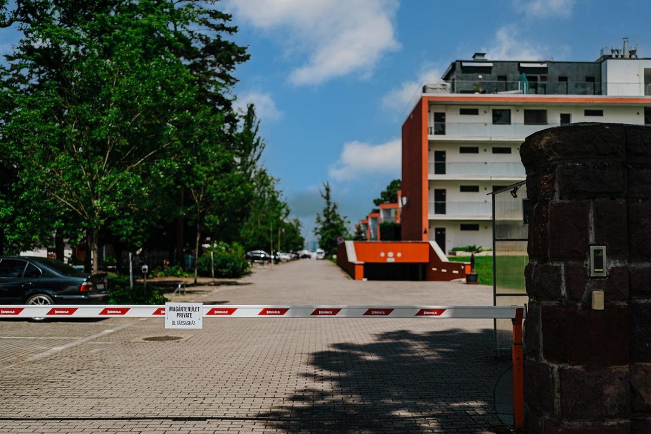 Butique Apartman Balatonlelle Zewnętrze zdjęcie