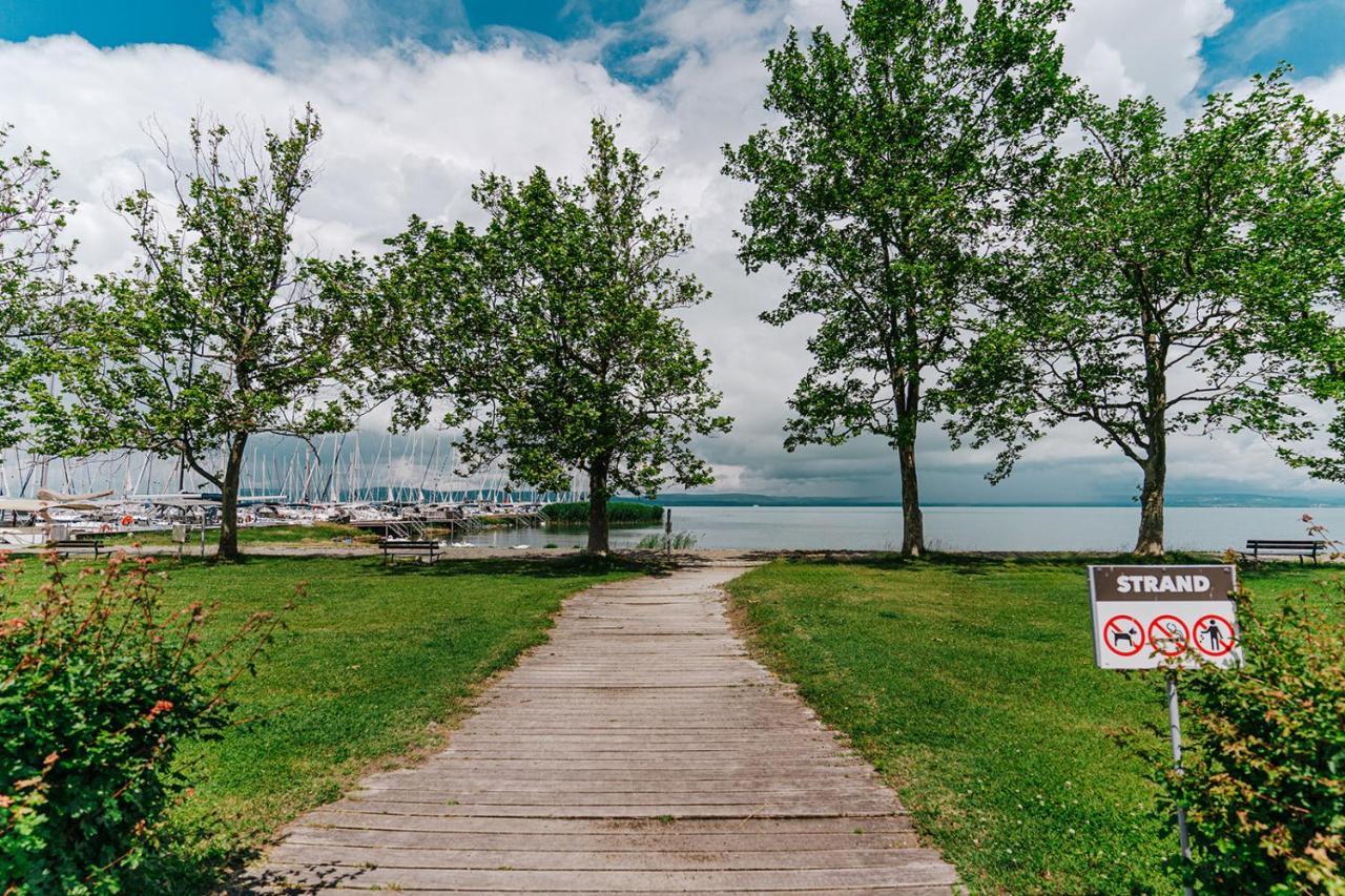 Butique Apartman Balatonlelle Zewnętrze zdjęcie