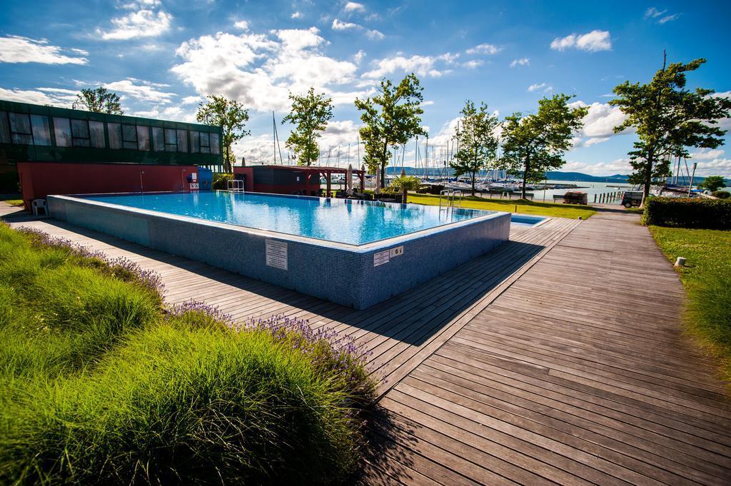 Butique Apartman Balatonlelle Zewnętrze zdjęcie