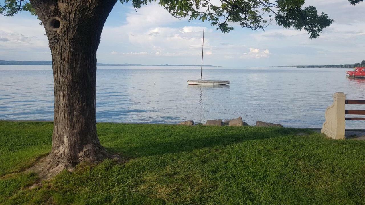 Butique Apartman Balatonlelle Zewnętrze zdjęcie